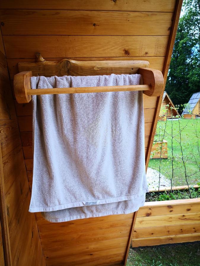 קמניק Glamping Forest Edge מראה חיצוני תמונה