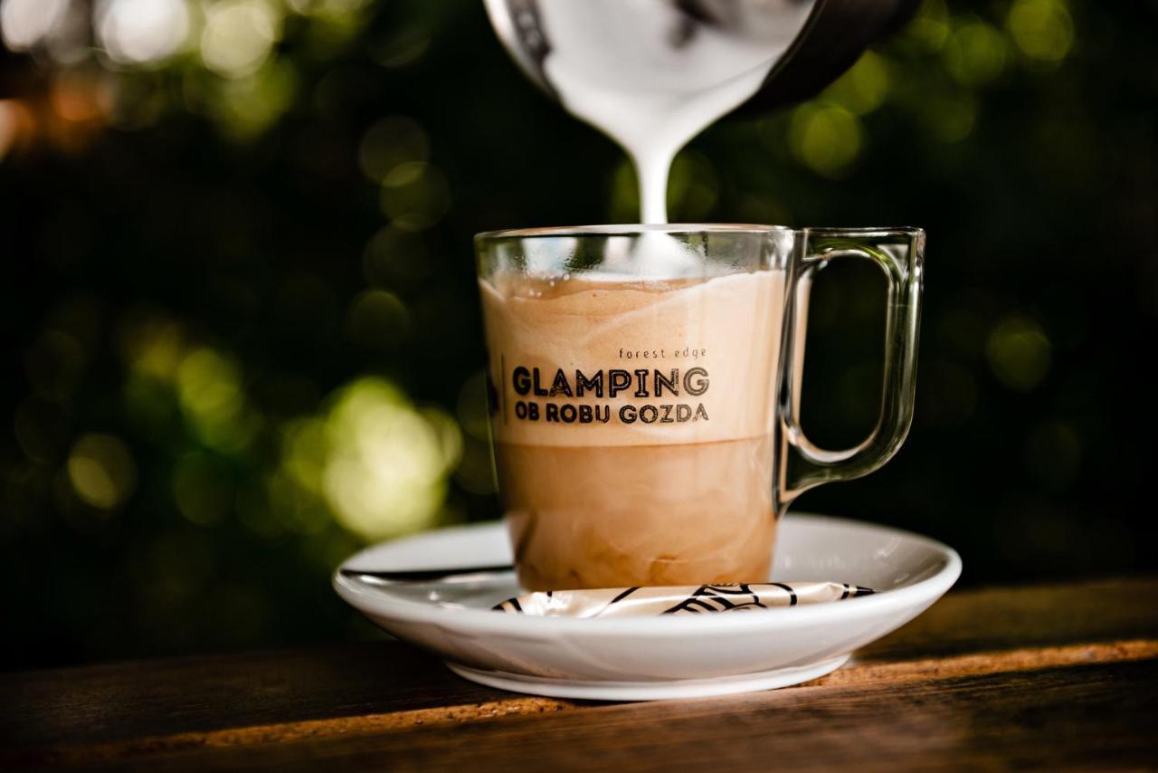 קמניק Glamping Forest Edge מראה חיצוני תמונה
