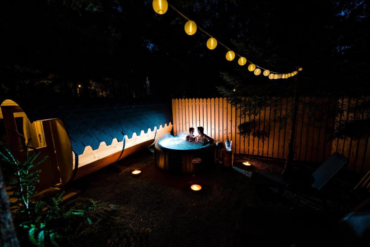 קמניק Glamping Forest Edge מראה חיצוני תמונה